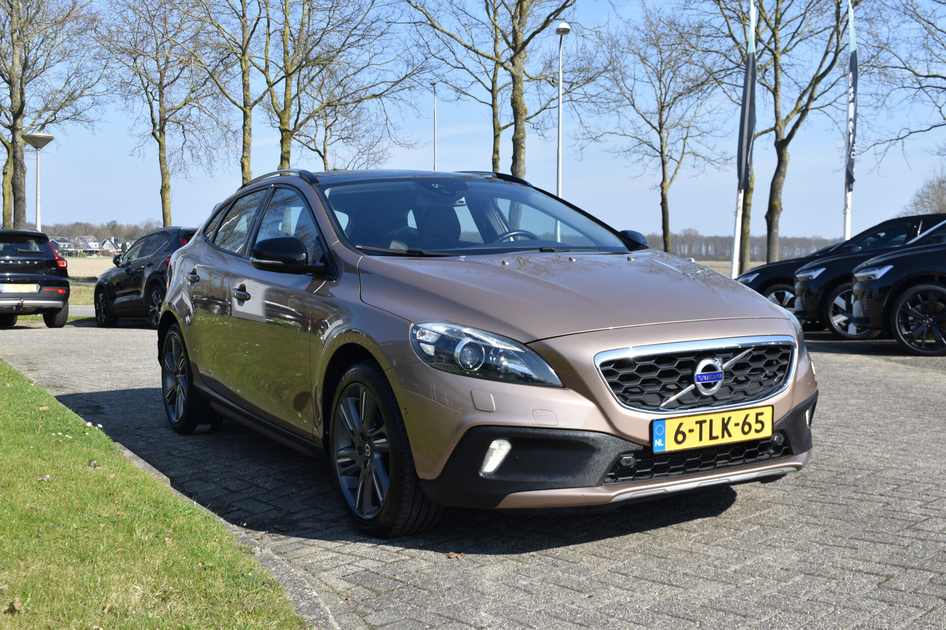 Volvo V40 Cross Country T4 180PK Automaat Summum - Afbeelding 2
