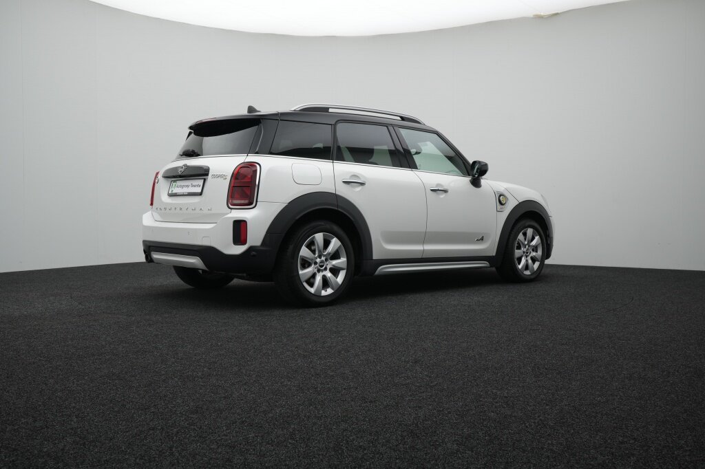 MINI Countryman Mini 1.5 PHEV Cooper SE Classic Trim ALL4 | Navigatie | Camera | Crui - Afbeelding 2