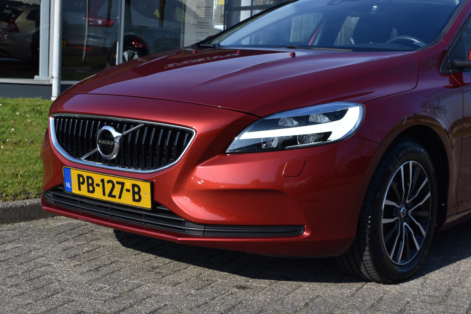 Volvo V40 T3 153PK Nordic+ - Afbeelding 4
