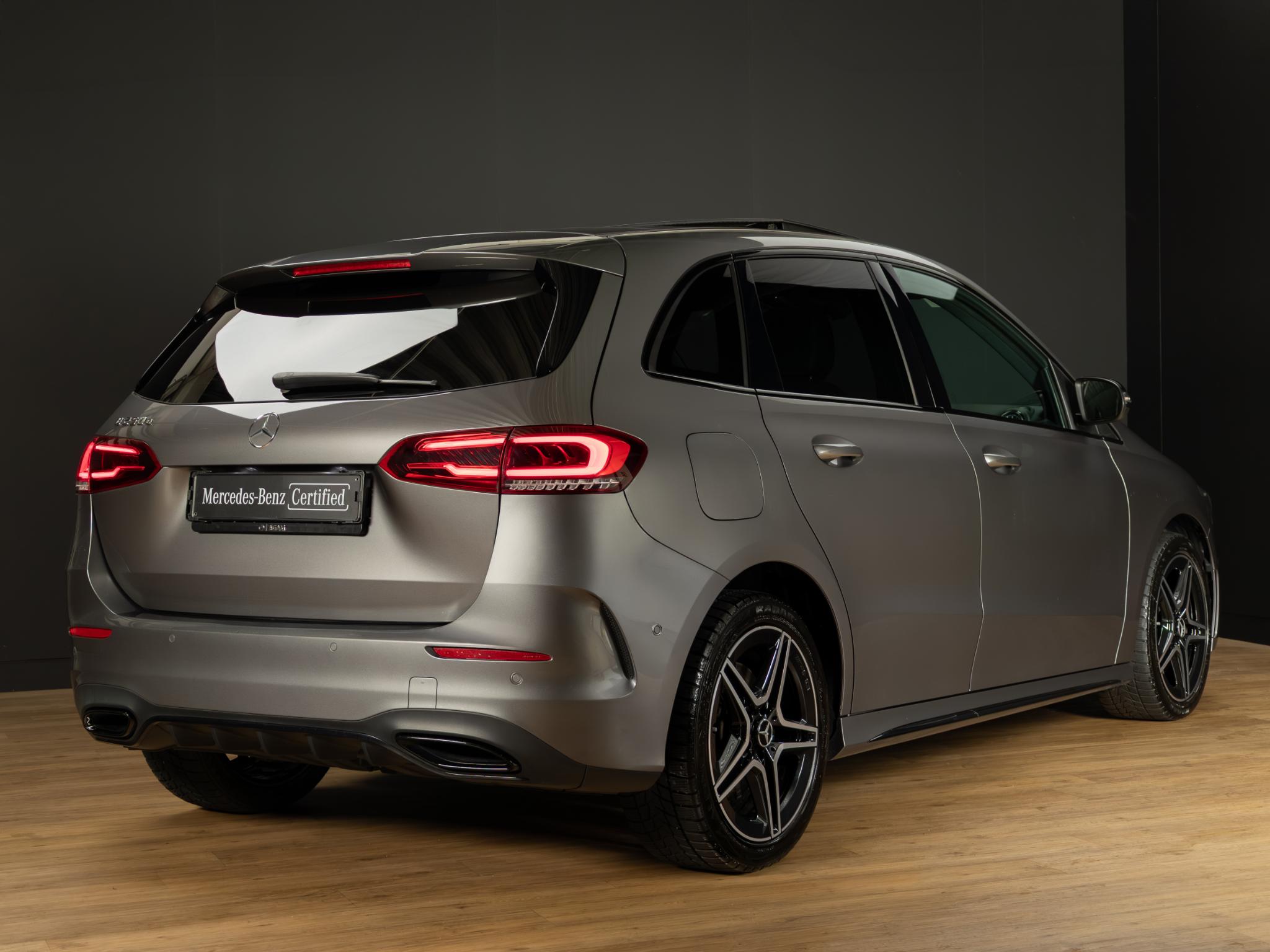 Mercedes-Benz B-Klasse 250 e AMG Line - Afbeelding 2