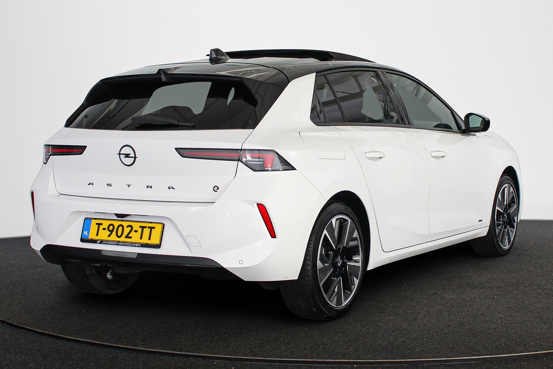 Opel Astra Electric 54 kWh GS - Afbeelding 3