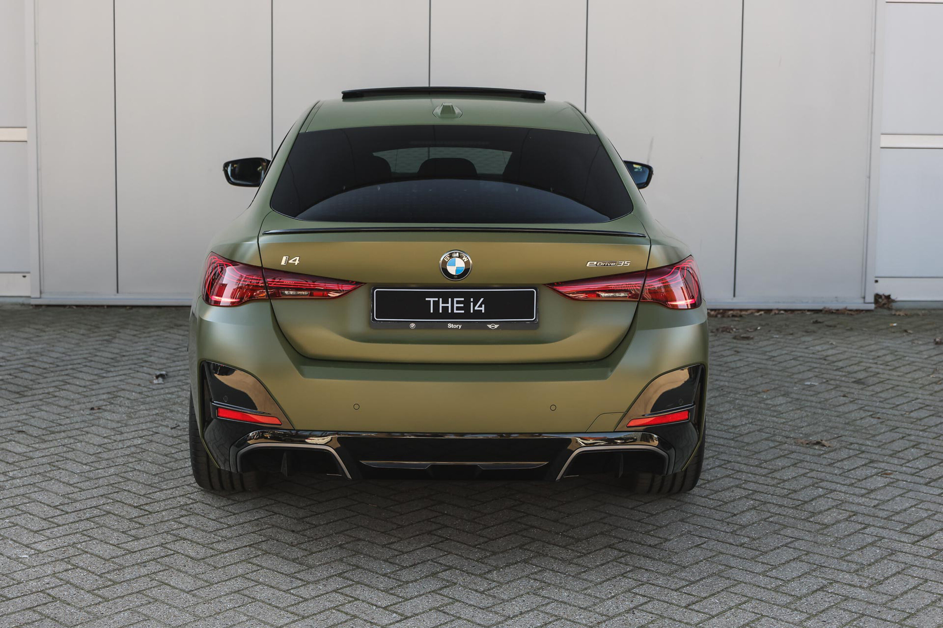 BMW i4 7