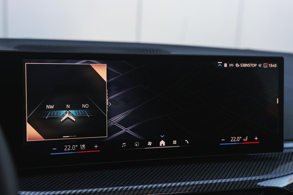 BMW i4 18