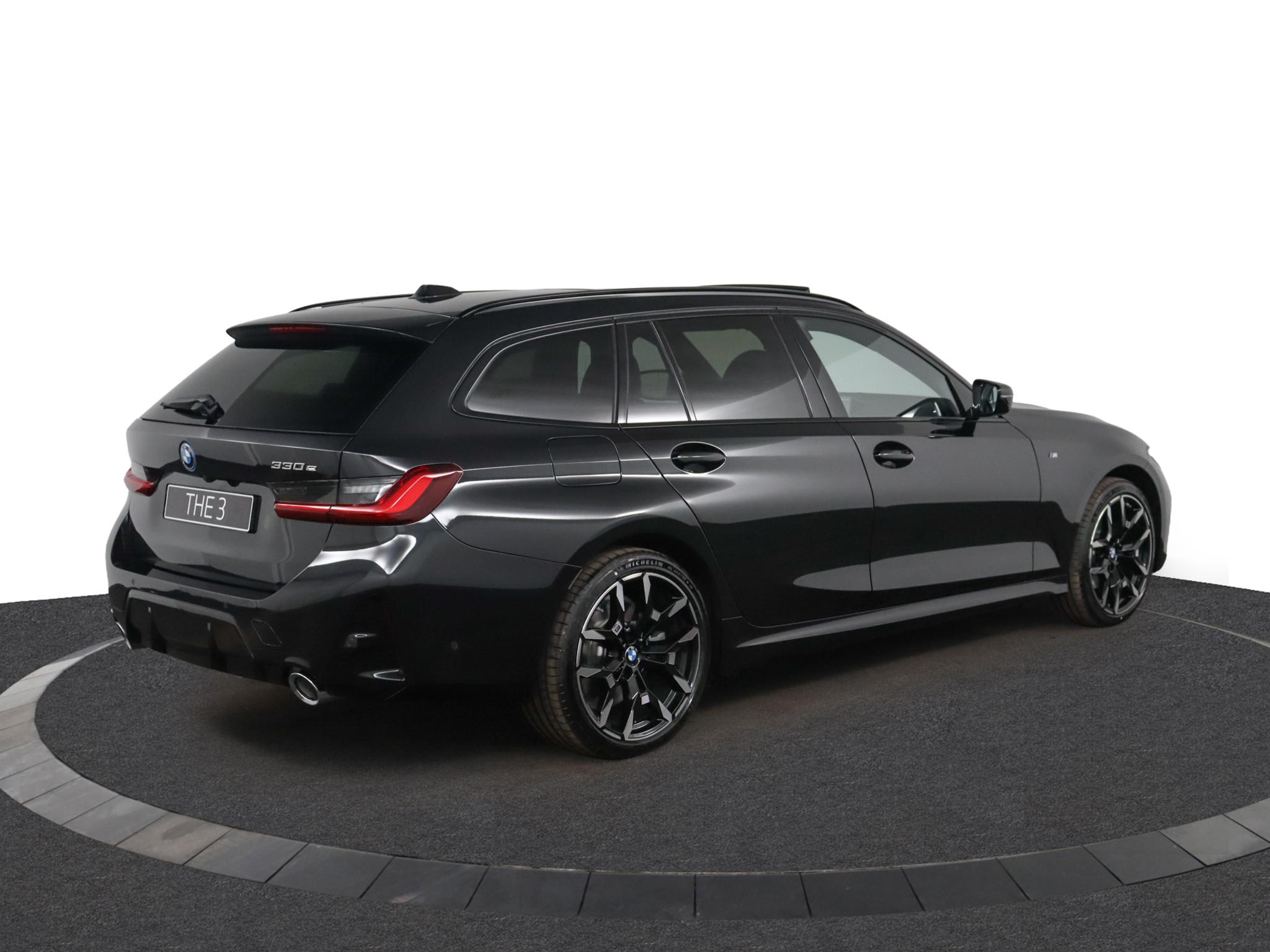 BMW 3 Serie Touring 330e Touring - Afbeelding 2