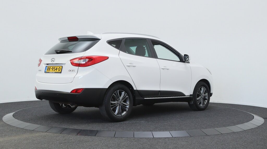 Hyundai ix35 1.6i GDI Go! | Navigatie | Stoelverwarming | - Afbeelding 2