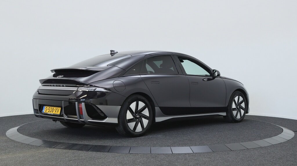 Hyundai IONIQ 6 Connect 77.4 kWh | Stoelverwarming | Navigatie | - Afbeelding 2
