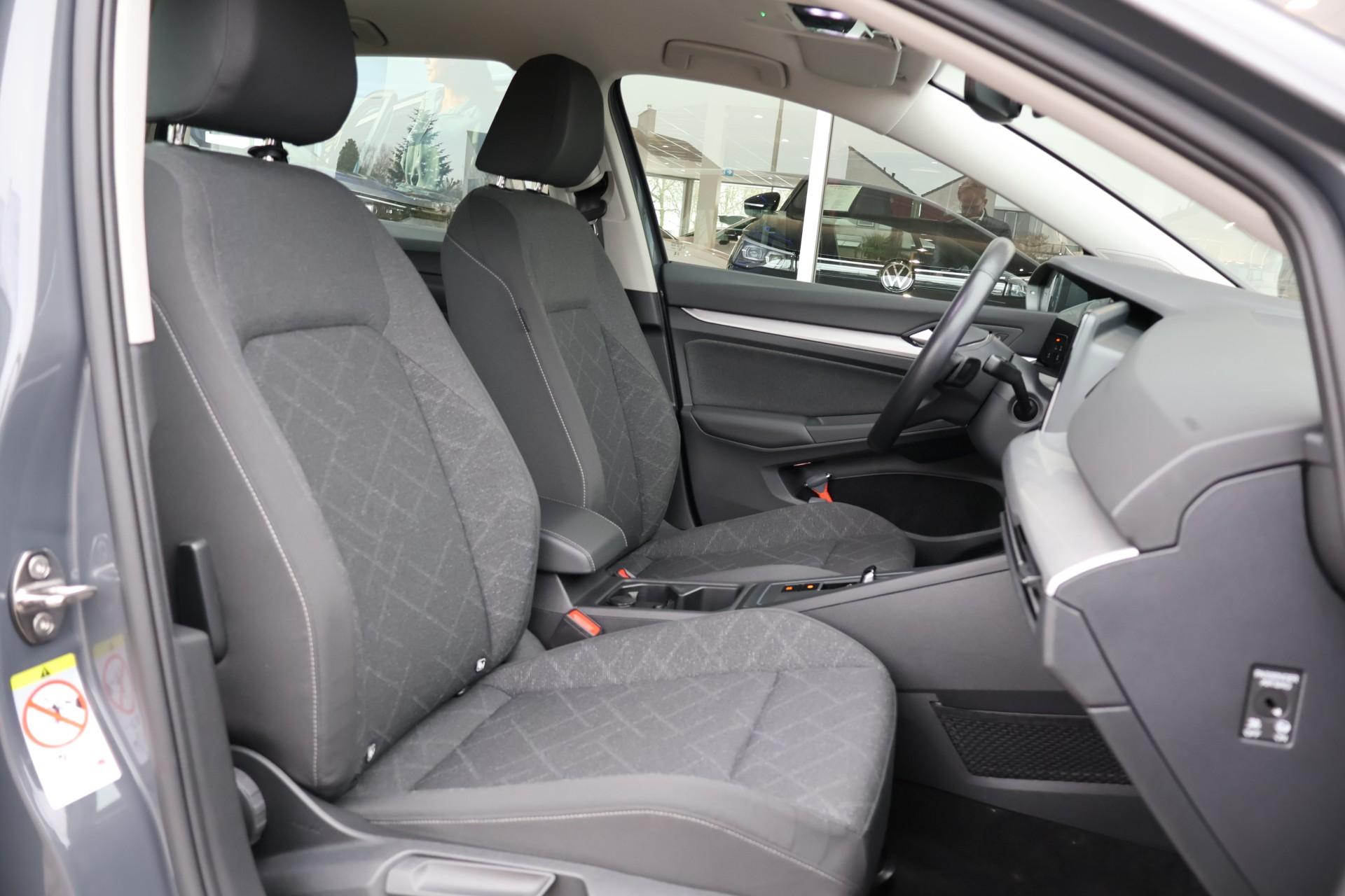 Volkswagen Golf 1.0 eTSI 110pk DSG Life - Afbeelding 4