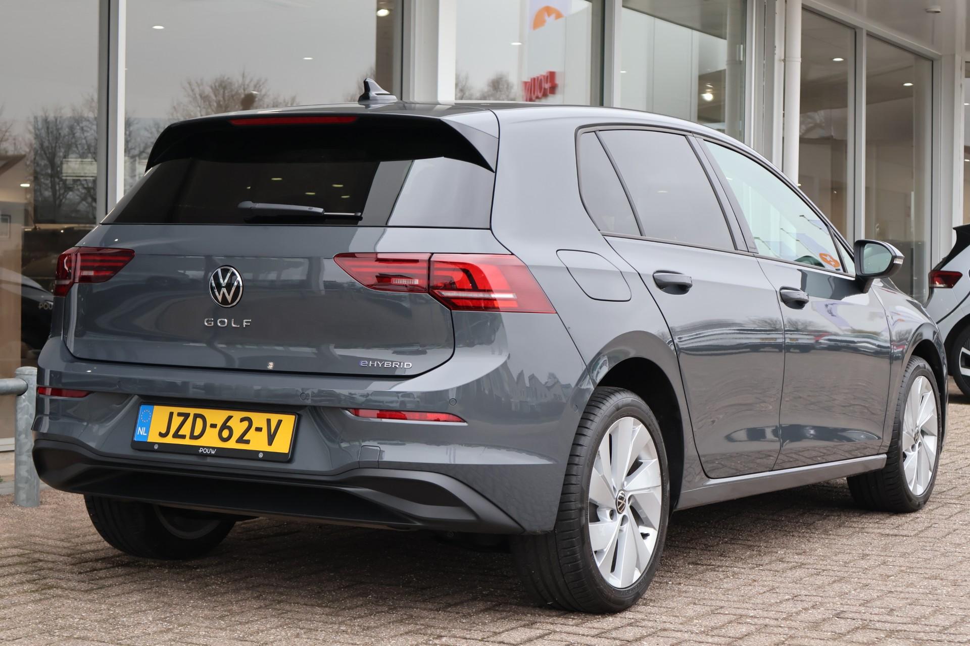 Volkswagen Golf 1.5 eHybrid 204pk Life Edition - Afbeelding 2