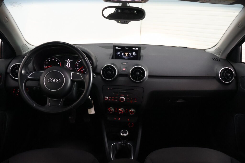 Audi A1 Sportback 1.4 TFSI Attraction 140pk 5D | Airco | Cruise Control - Afbeelding 2