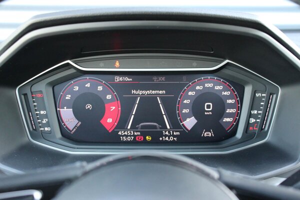 volledig digitaal instrumentenpaneel volledig digitaal instrumentenpaneel