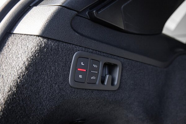 trekhaak elektrisch uitklapbaar trekhaak elektrisch uitklapbaar