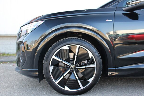 Velgen Audi Sport, 21 inch gegoten lichtmetaal "5-arm-rotor-aero"-design