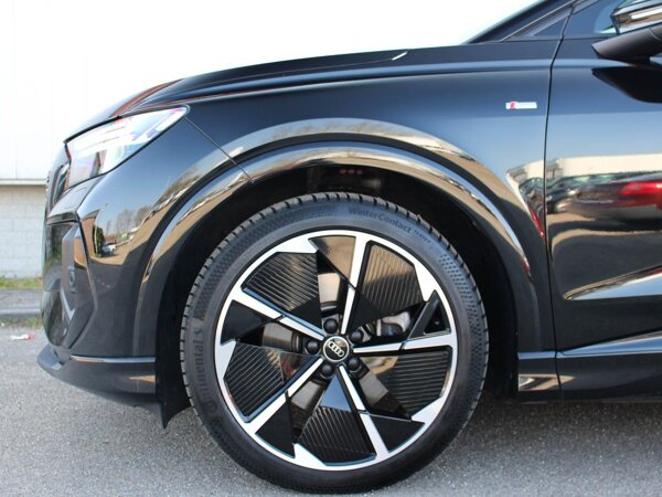 Velgen Audi Sport, 21 inch gegoten lichtmetaal "5-arm-rotor-aero"-design