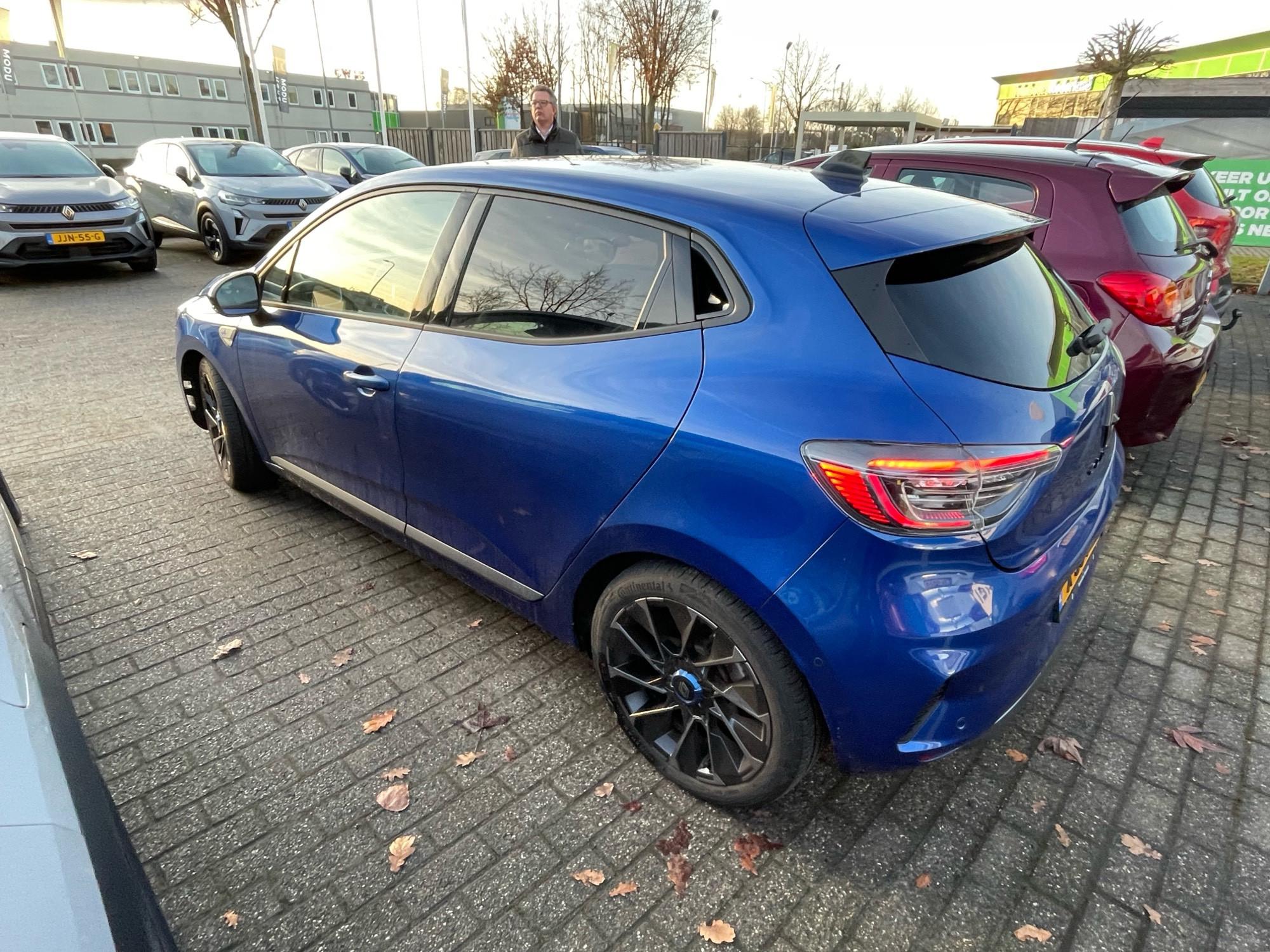 Renault Clio E-Tech full hybrid 145 esprit Alpine - Afbeelding 3