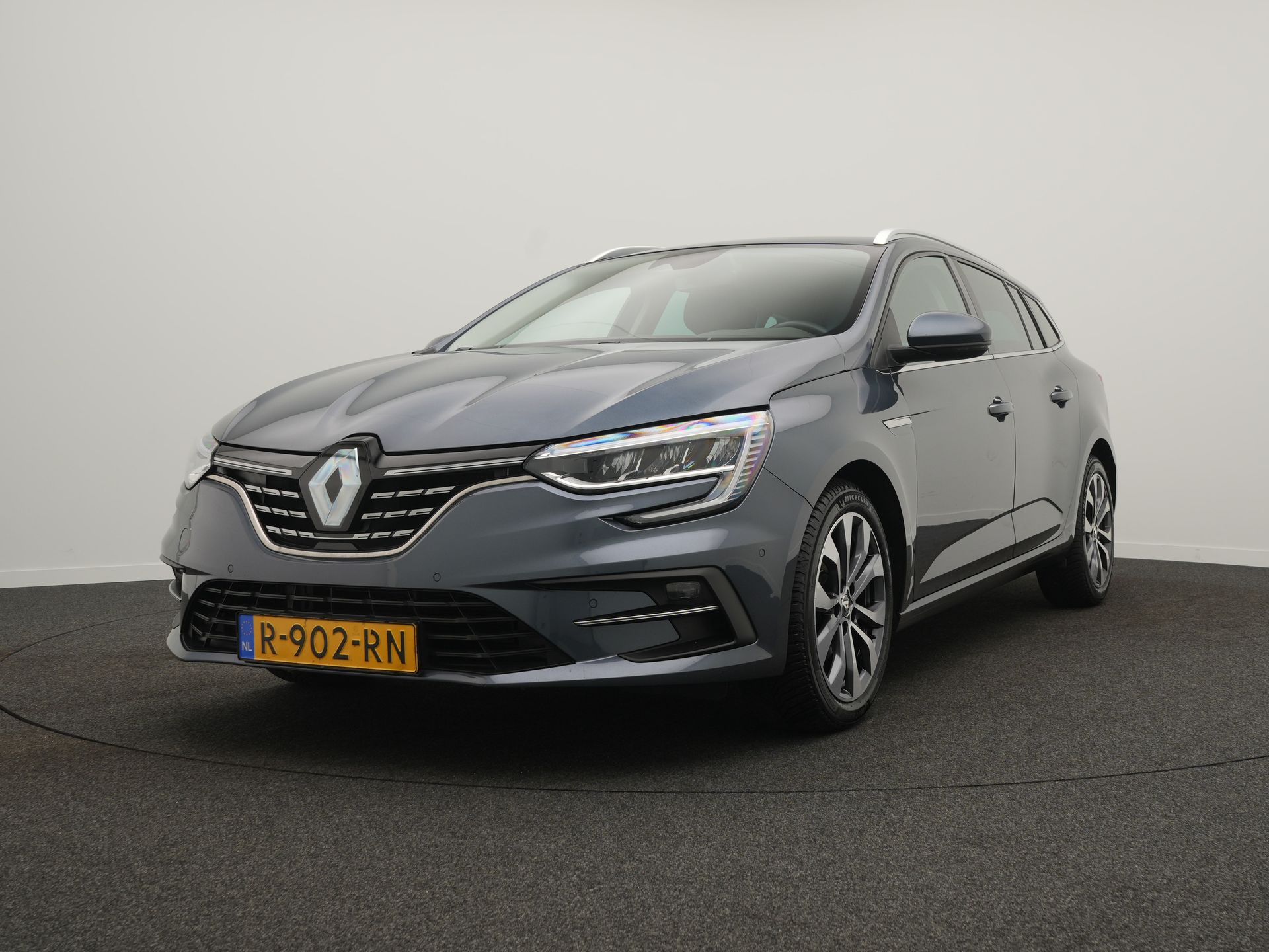 Renault Mégane Estate TCe 140 Techno - Occasion Lease vanaf €454 p/m - Afbeelding 5