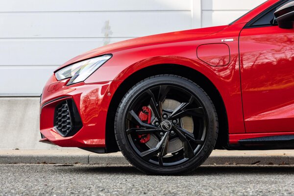 lichtmetalen velgen 18" lichtmetalen velgen 18"