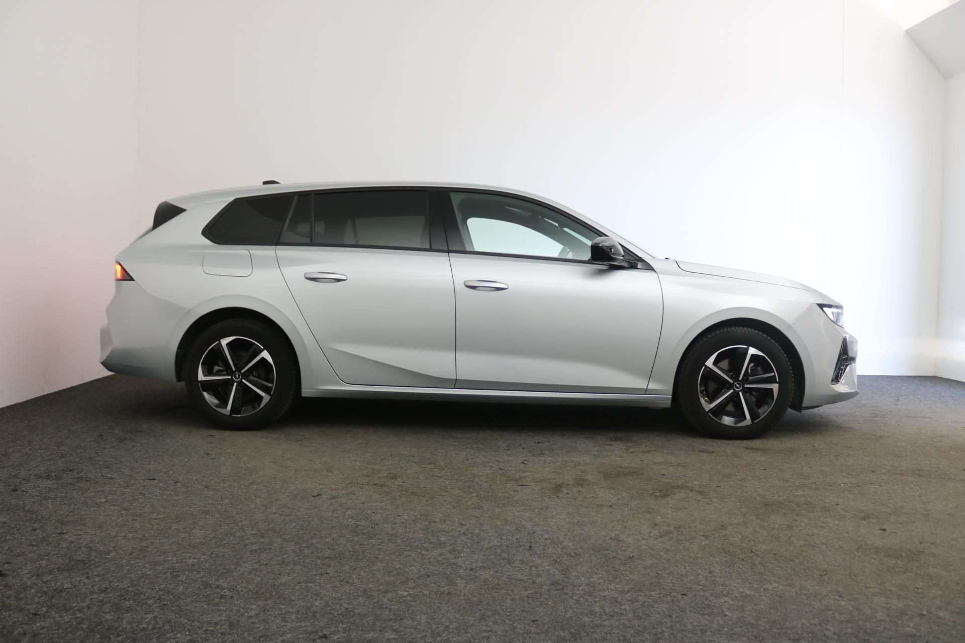 Opel Astra Sports Tourer GS-LINE BREAK AUTOMAAT *ZETEL STUURVERWARMING*DAB*CARPLAY*GPS*360°CAMERA SENSOREN - Afbeelding 3