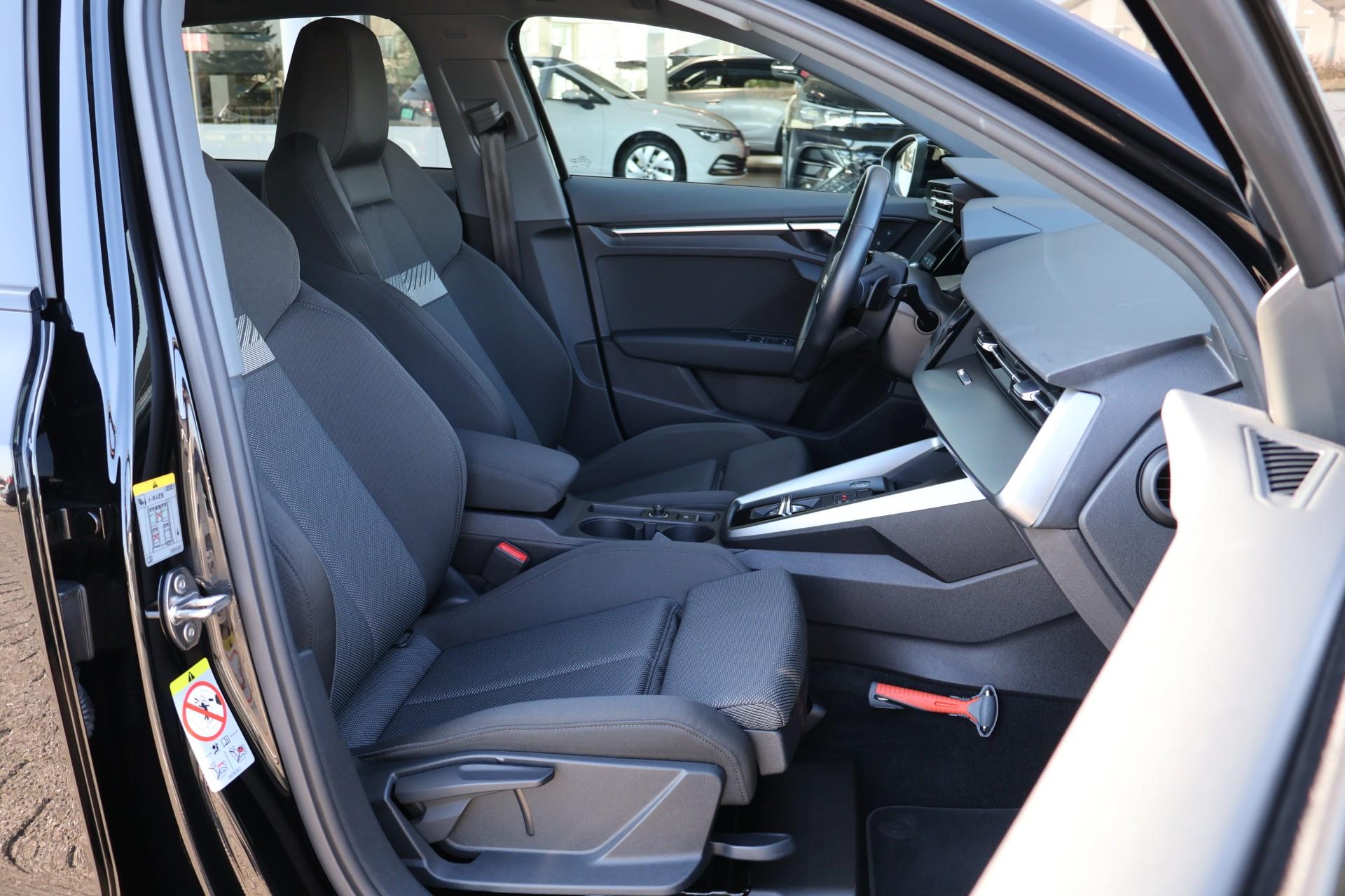 Audi A3 Sportback 30 TFSI 110pk S-tronic Advanced Edition - Afbeelding 4