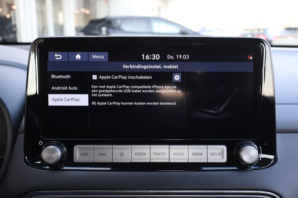 Apple Carplay/Android Auto