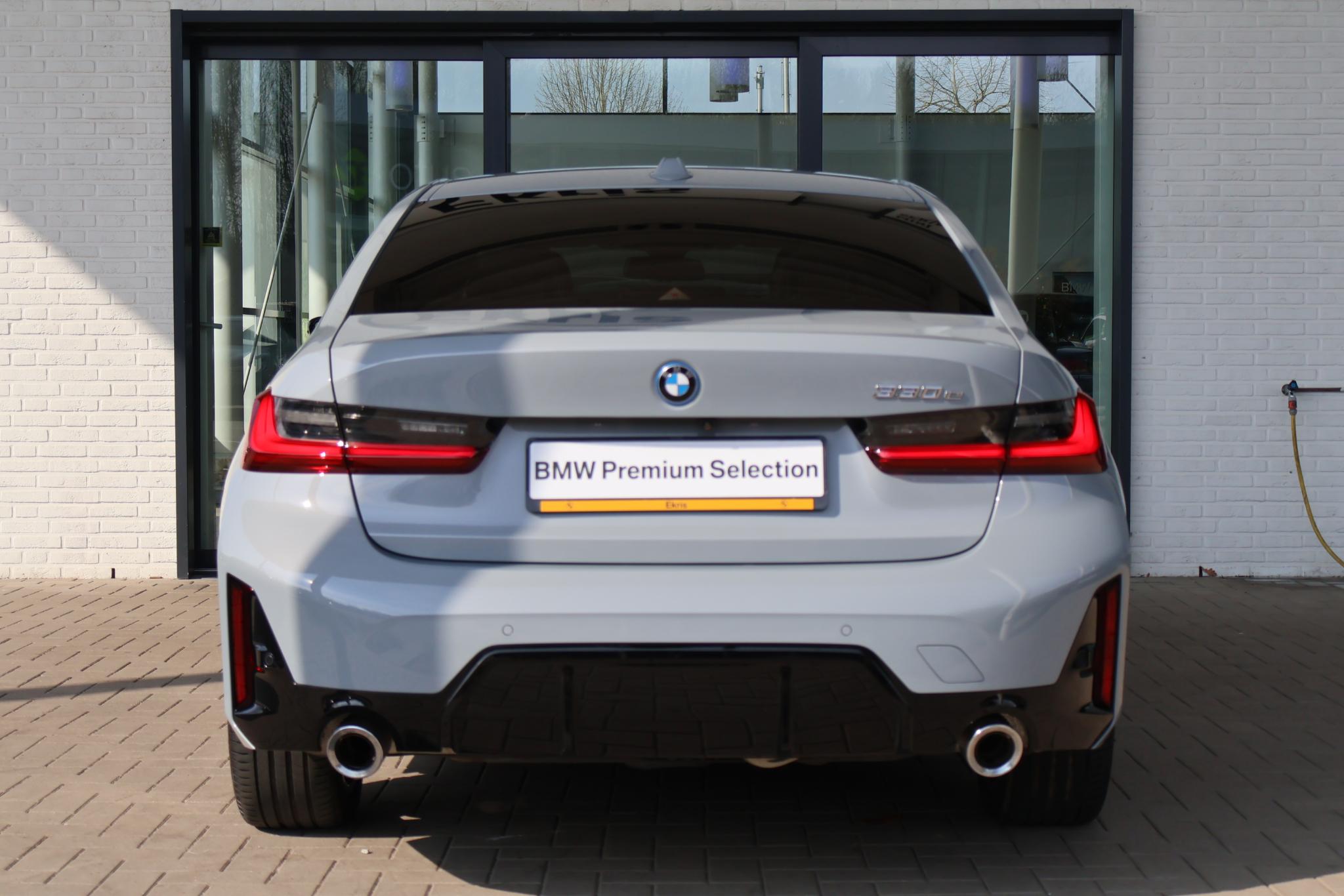 BMW 3 Serie Sedan 330e - Afbeelding 4