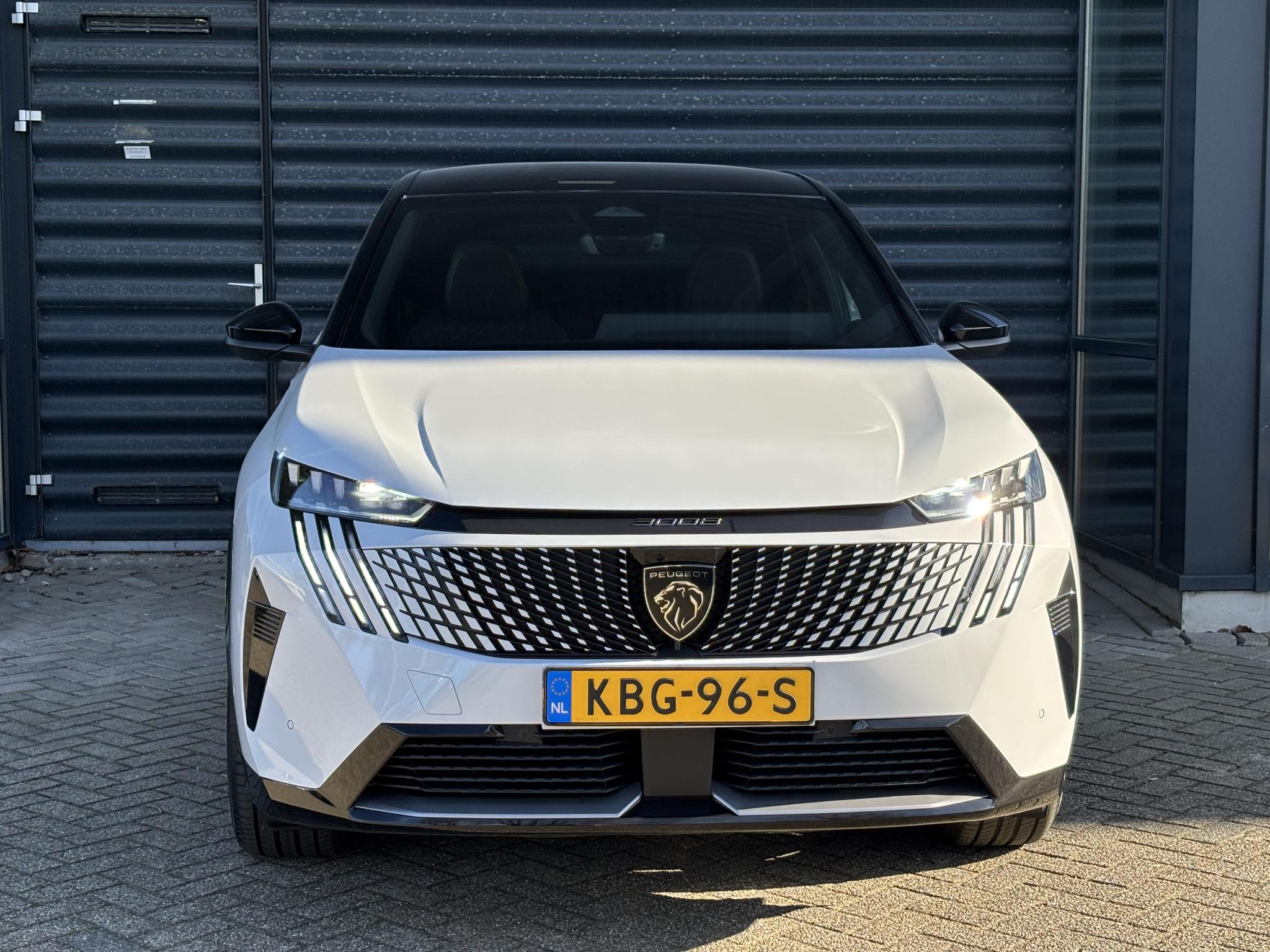Peugeot e-3008 GT Avantage 210 73 kWh - Afbeelding 3