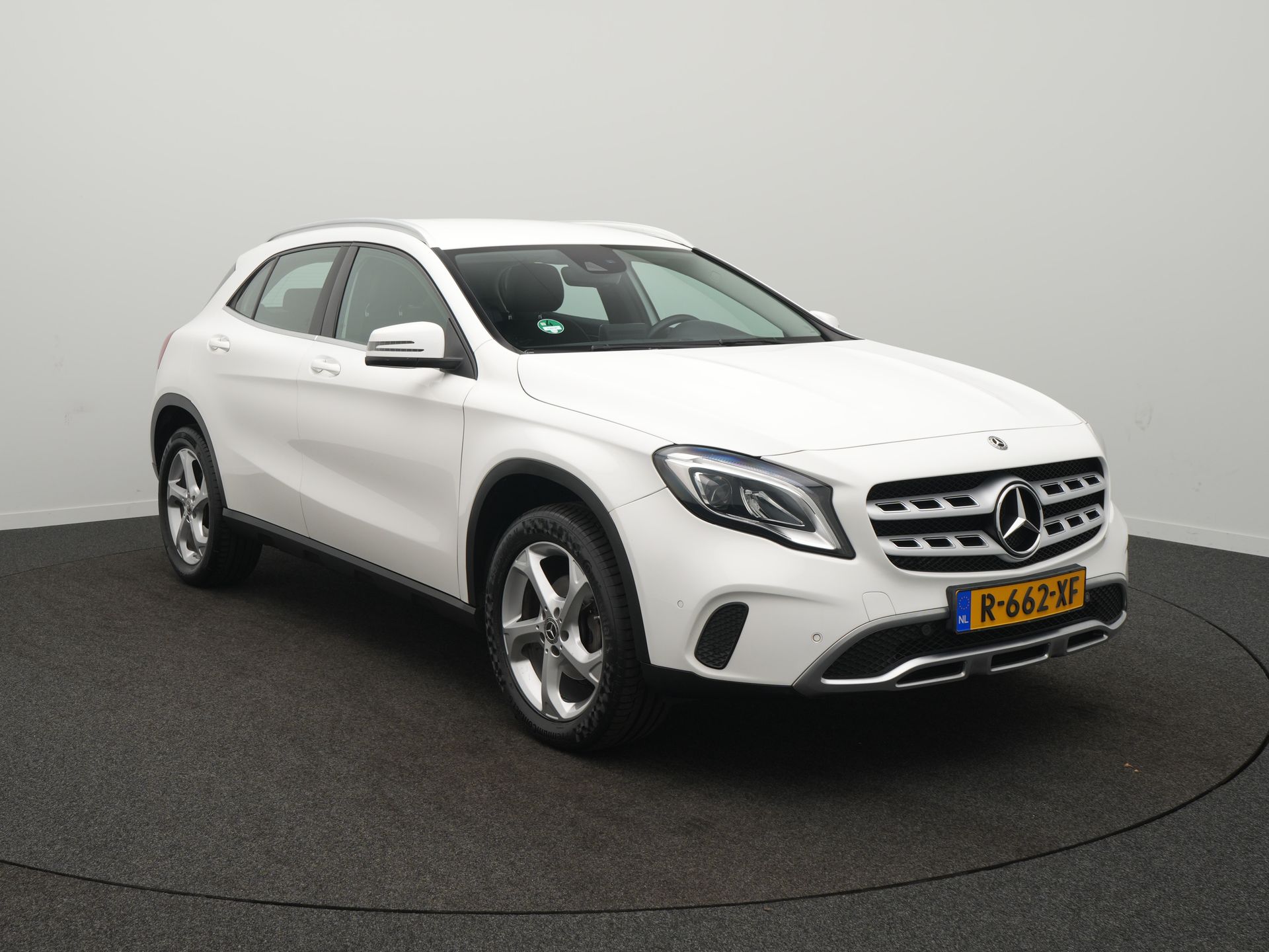 Mercedes-Benz GLA 180 Premium Plus - Afbeelding 3