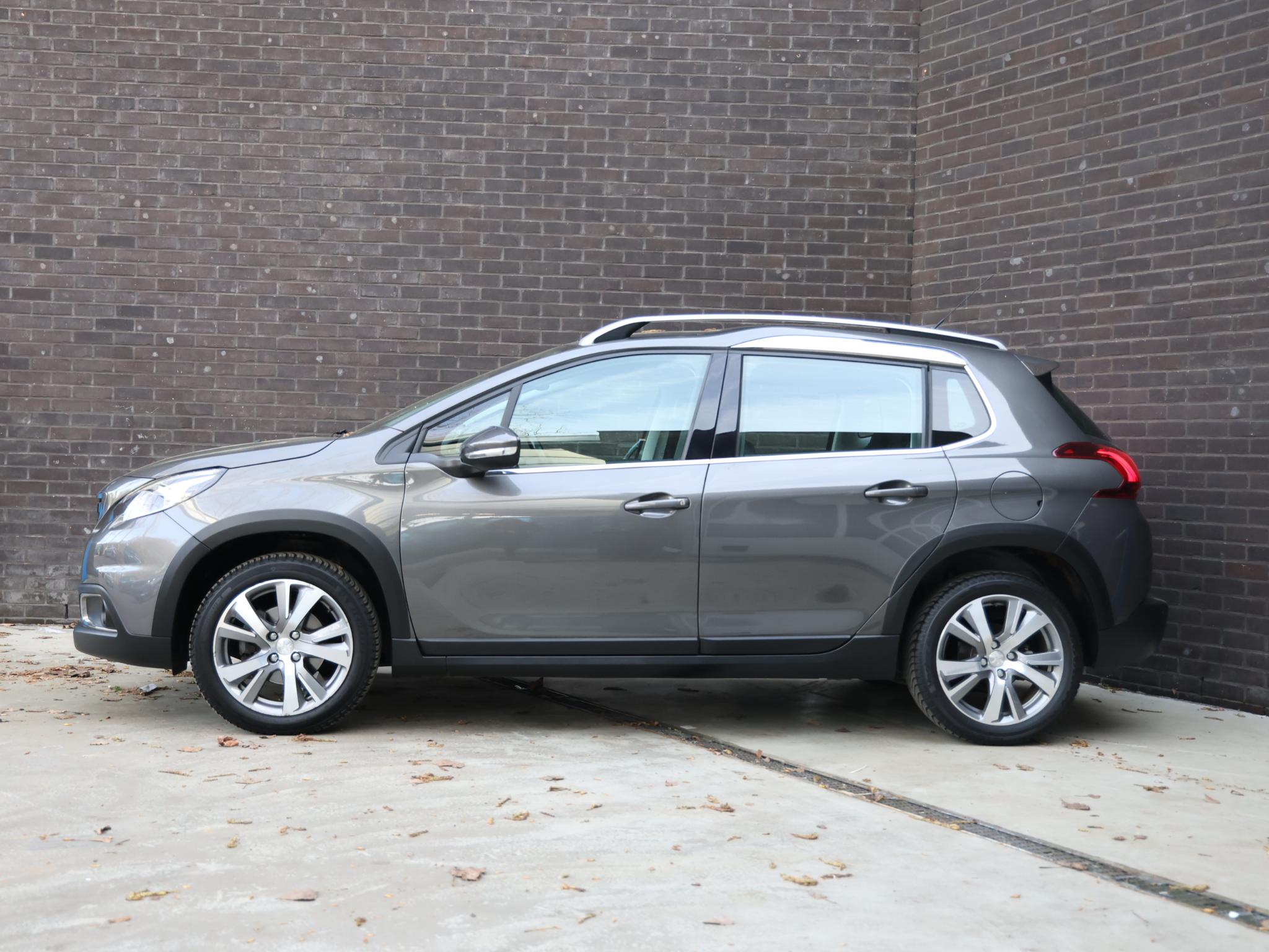 Peugeot 2008 SUV Allure 110pk Automaat - Afbeelding 3