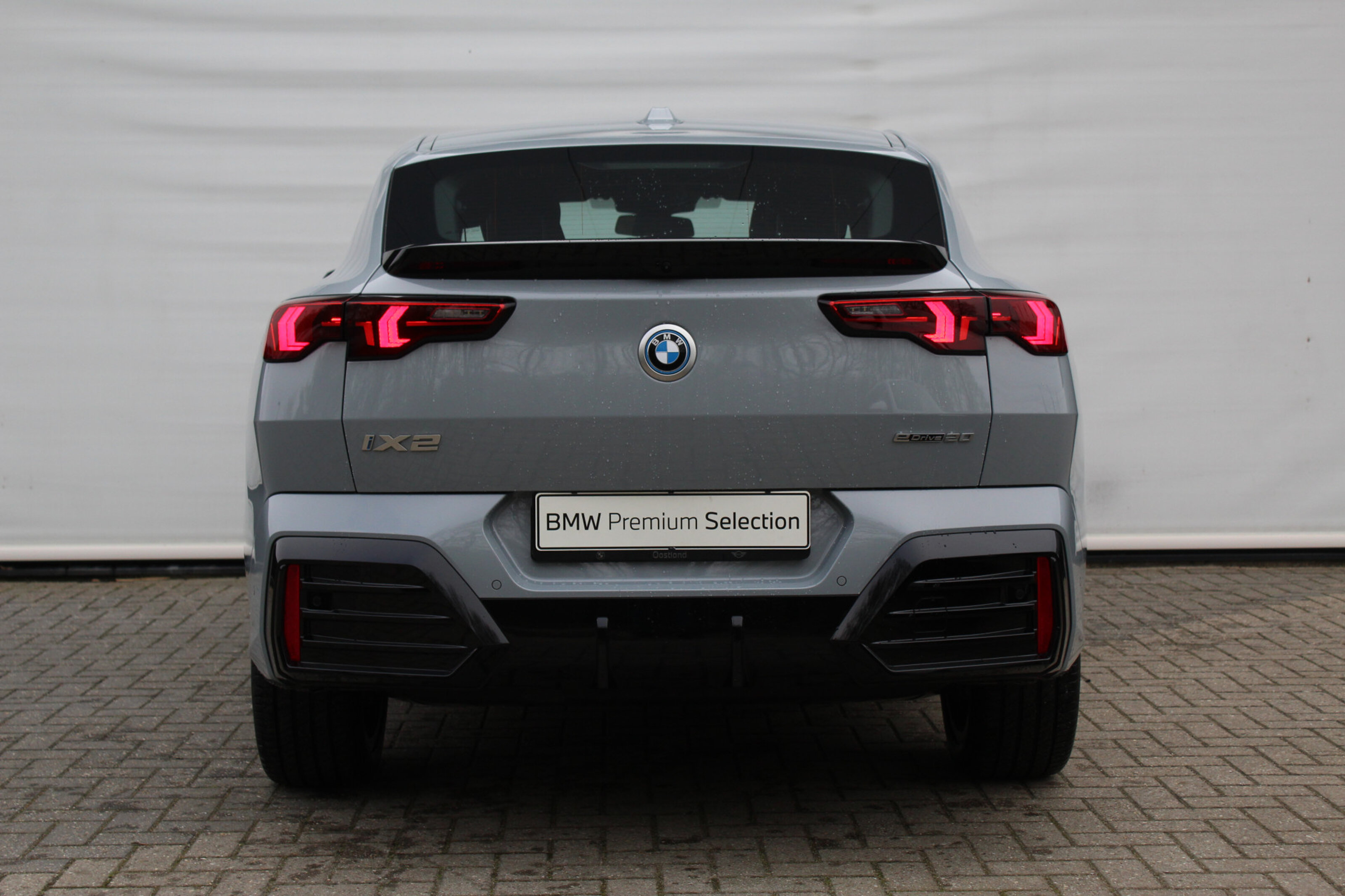 BMW iX2 6