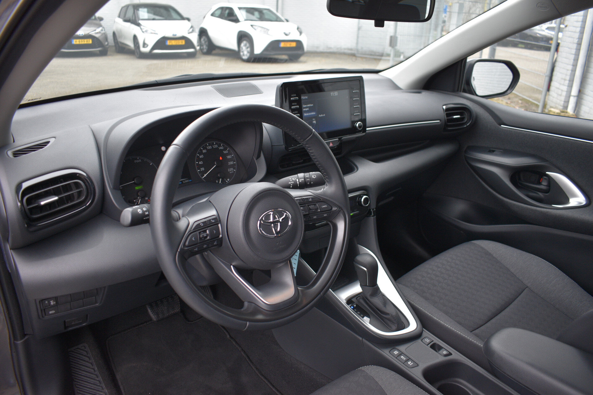 Toyota Yaris 1.5 Hybrid Active Automaat 116pk - Afbeelding 2