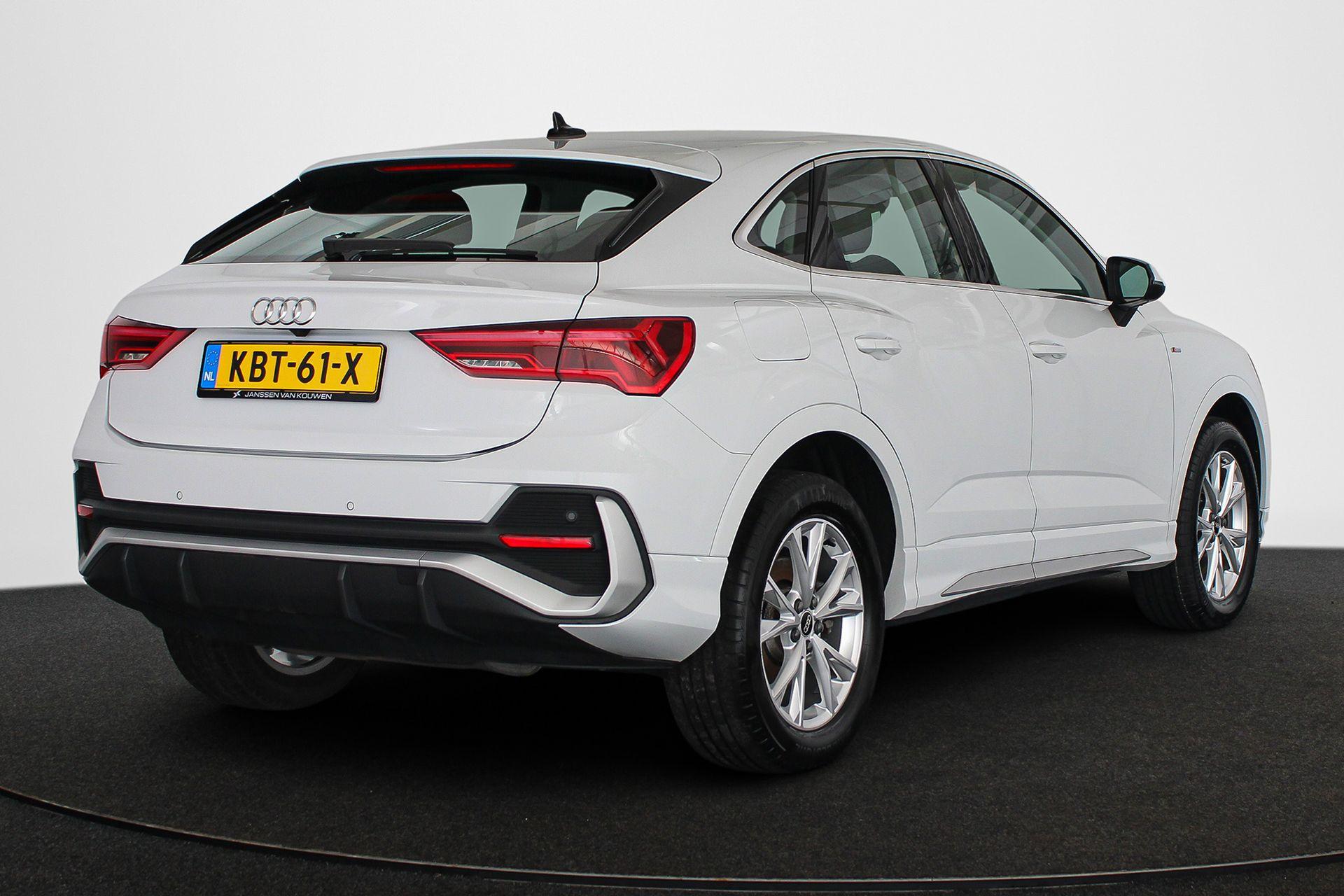 Audi Q3 Sportback 45 TFSI e S Edition - Afbeelding 3