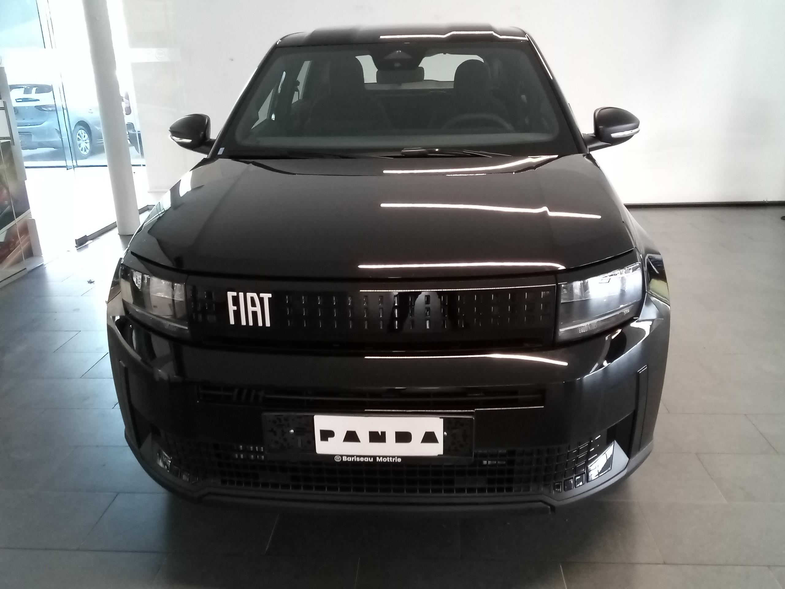 Fiat Grande Panda Panda Hybrid Pop - Image 2