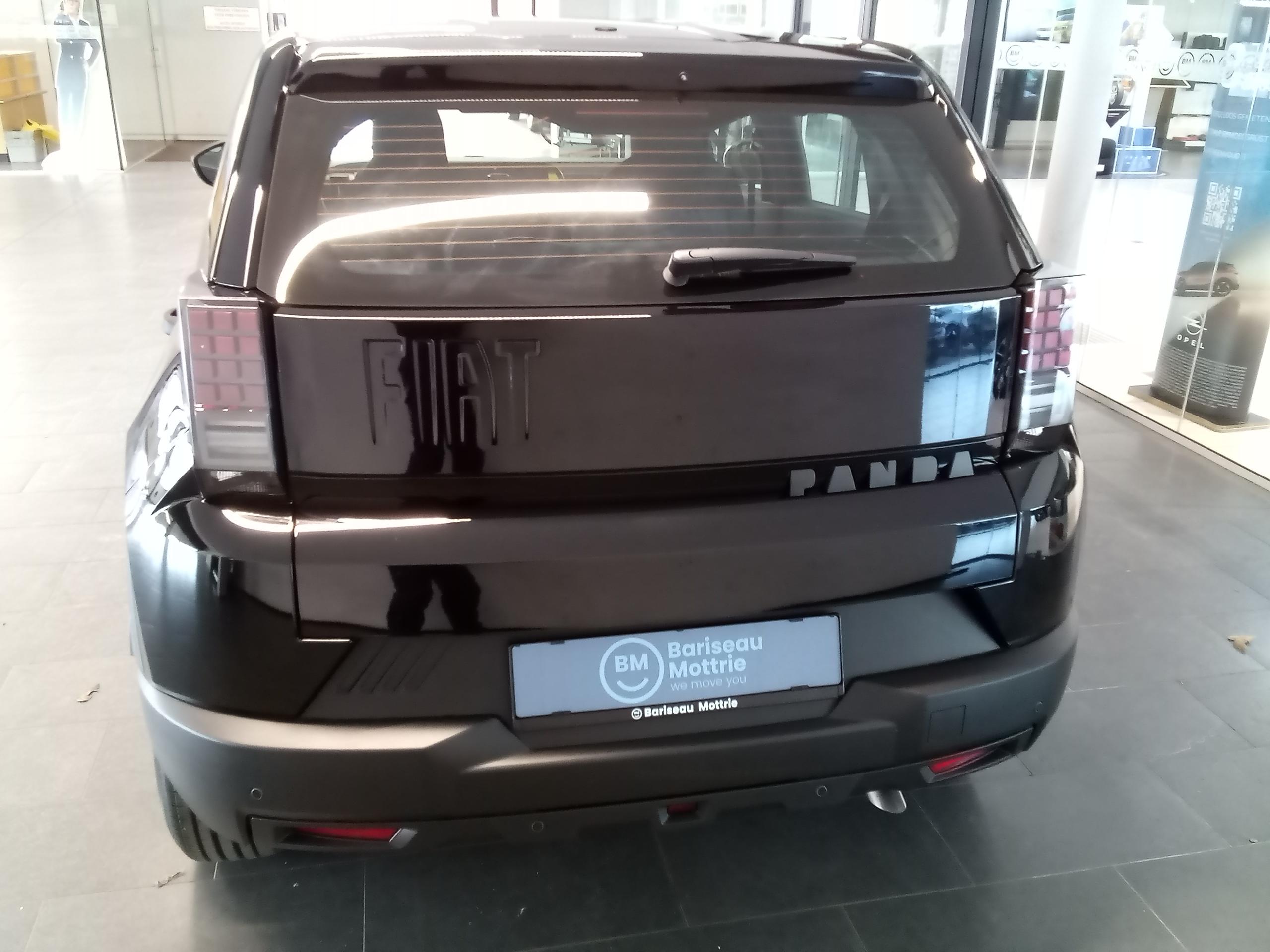 Fiat Grande Panda Panda Hybrid Pop - Image 5