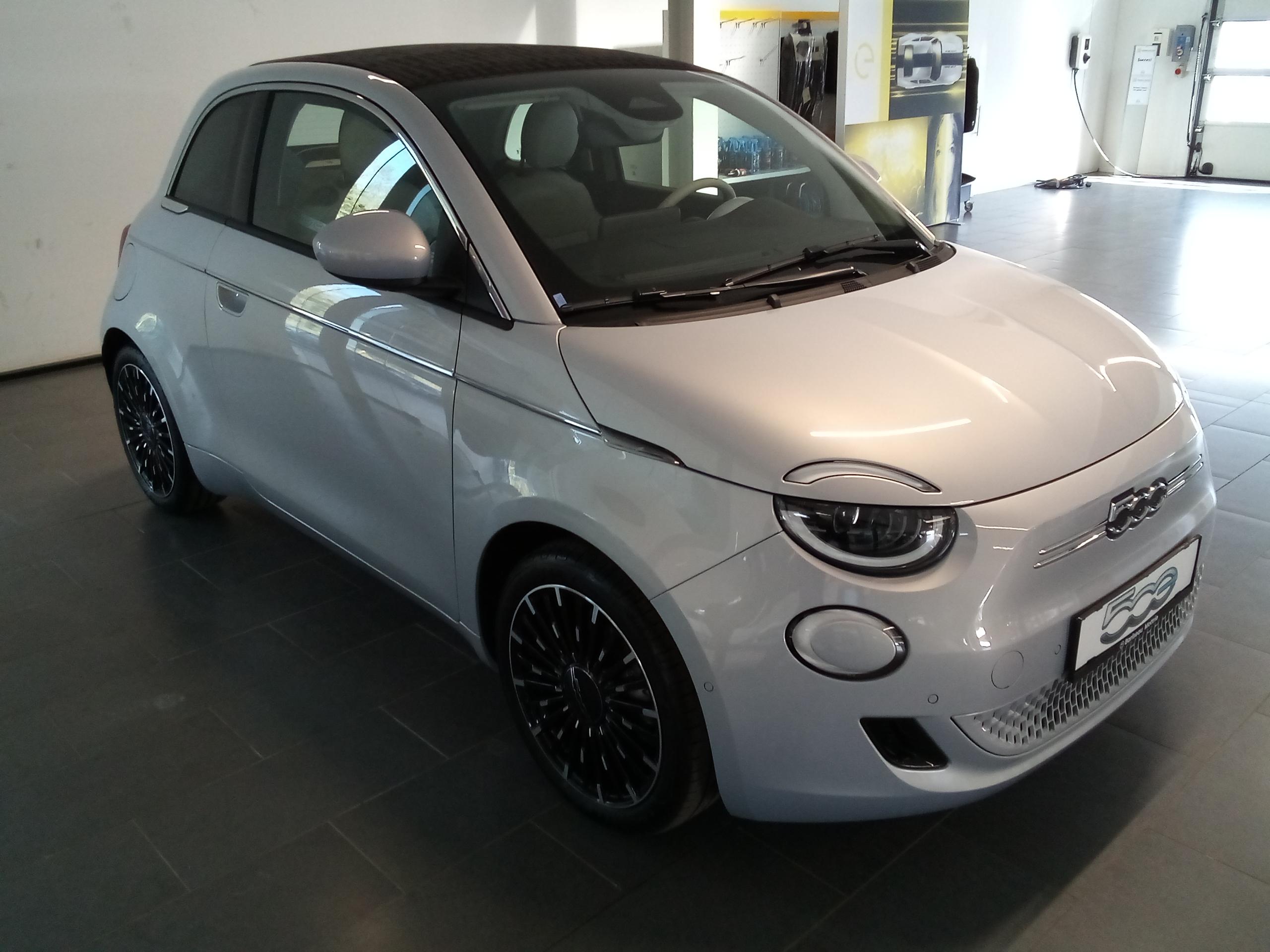 Fiat 500e Cabrio MY25 Cabrio La Prima 42 - Afbeelding 4