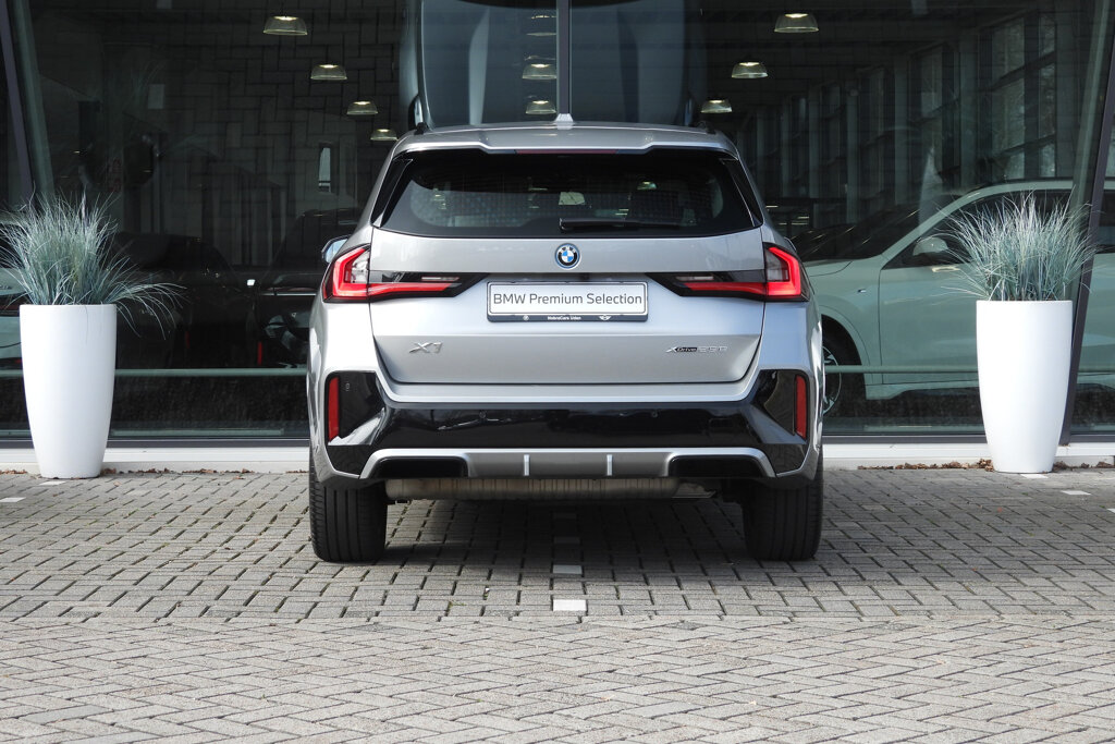 BMW X1 20