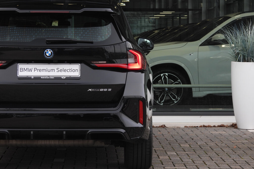 BMW X1 23