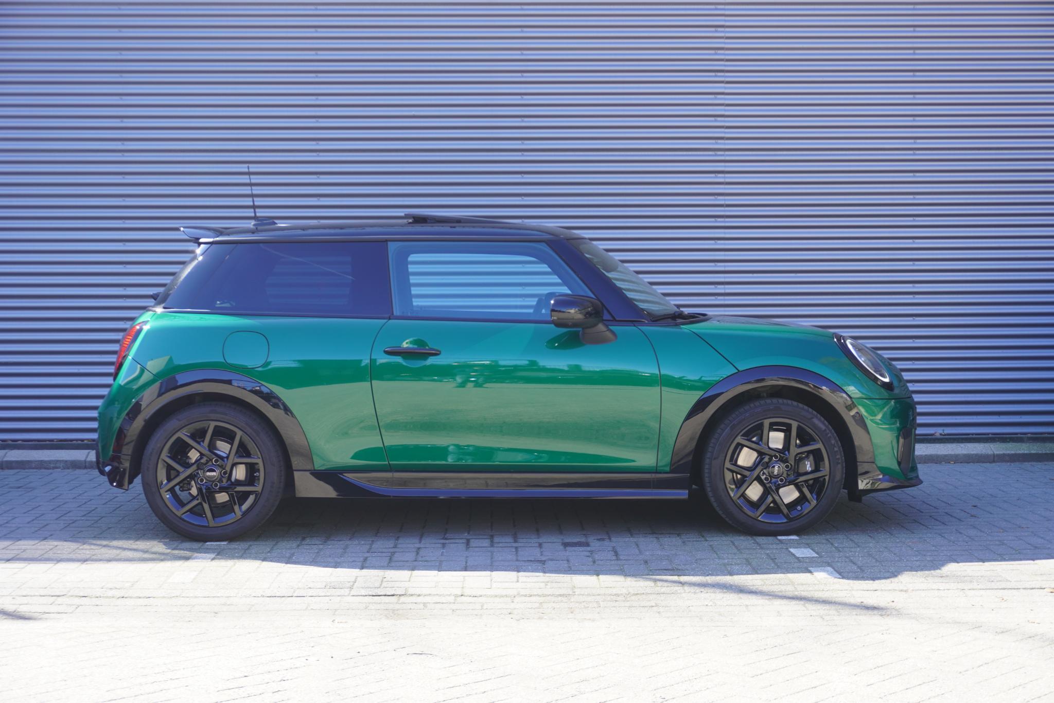 MINI 3-deurs Cooper C - Afbeelding 4