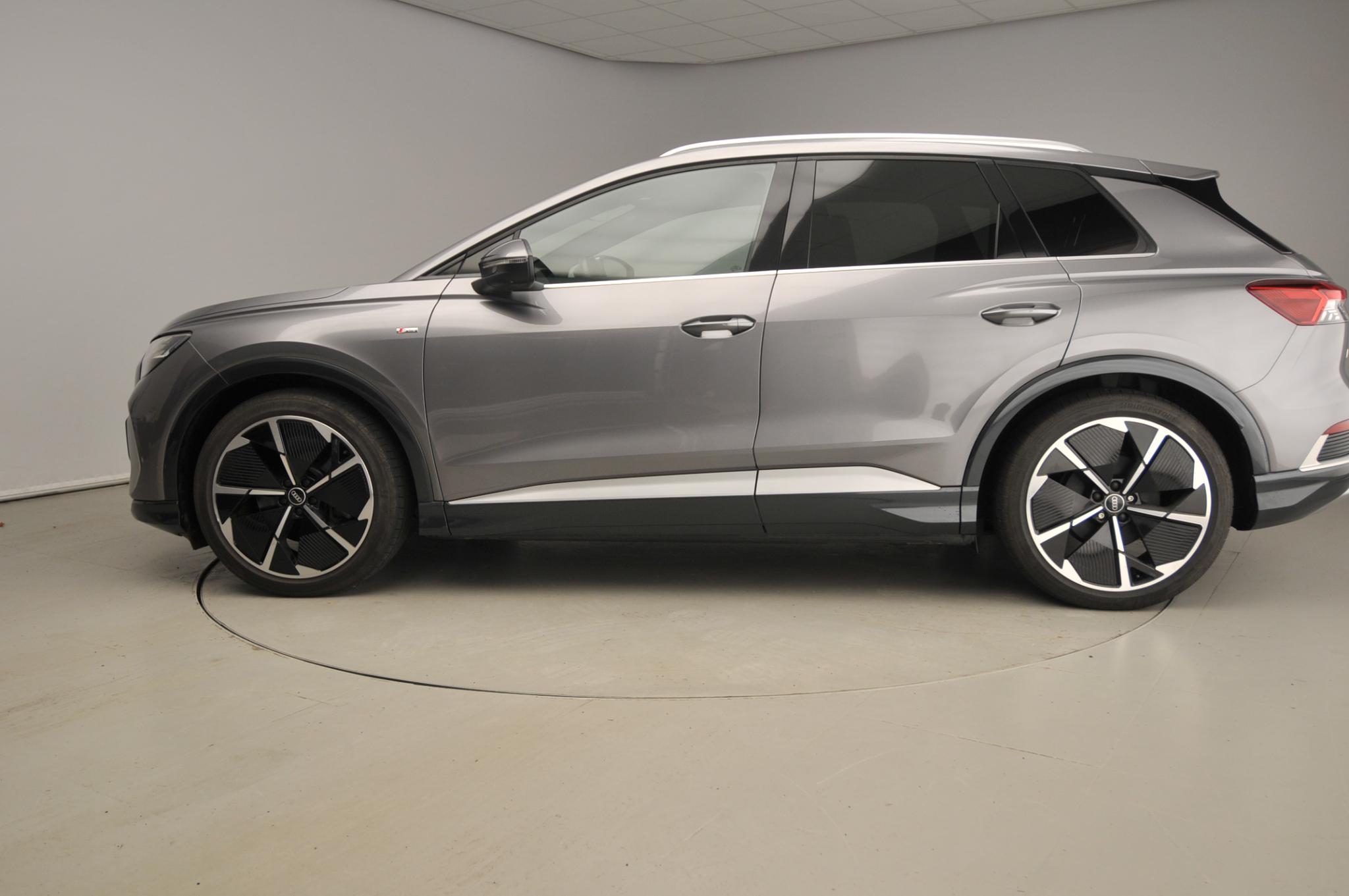 Audi Q4 e-tron 40 Launch edition S Competition 77 kWh - Bild 2