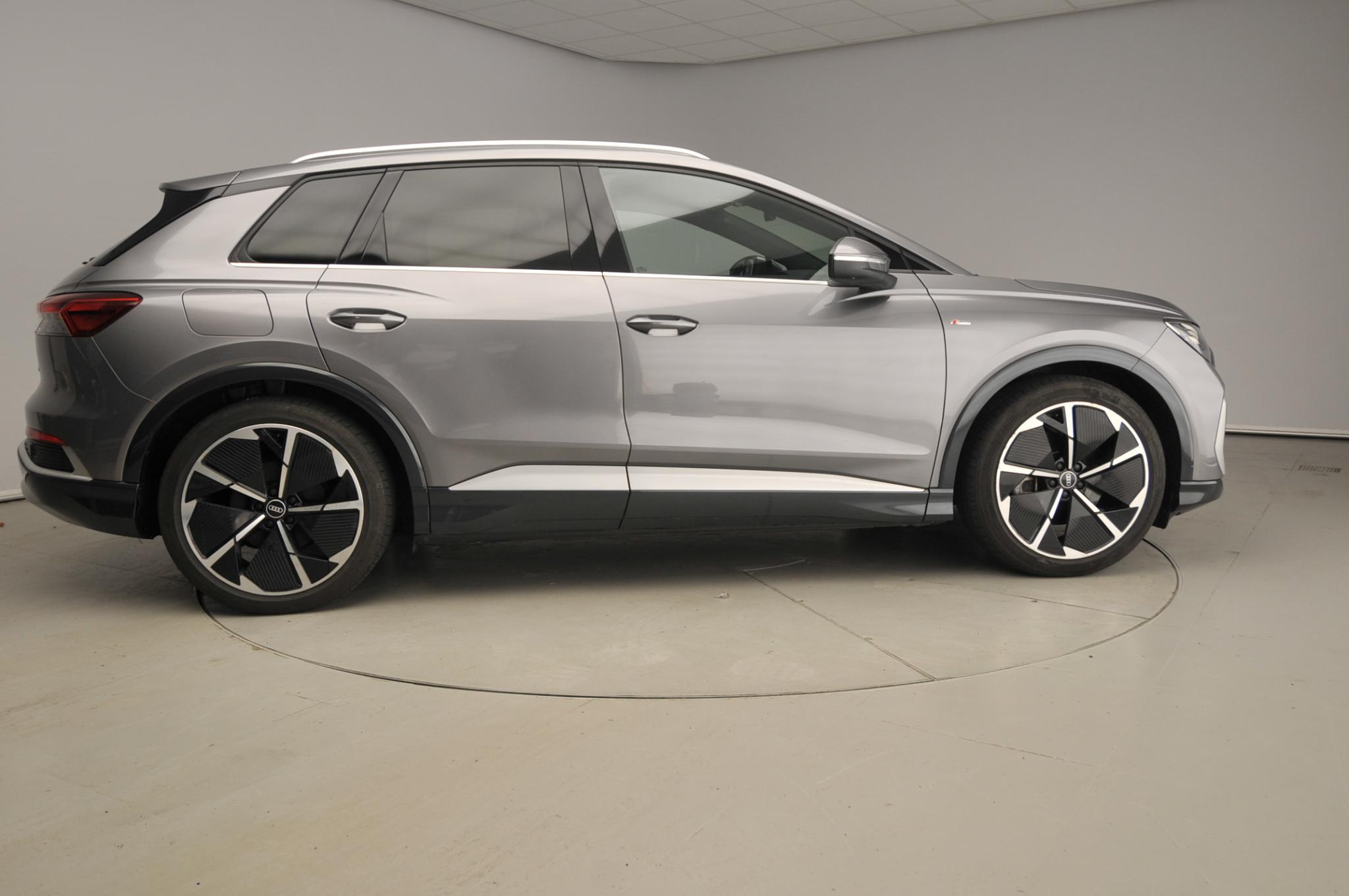 Audi Q4 e-tron 40 Launch edition S Competition 77 kWh - Bild 4