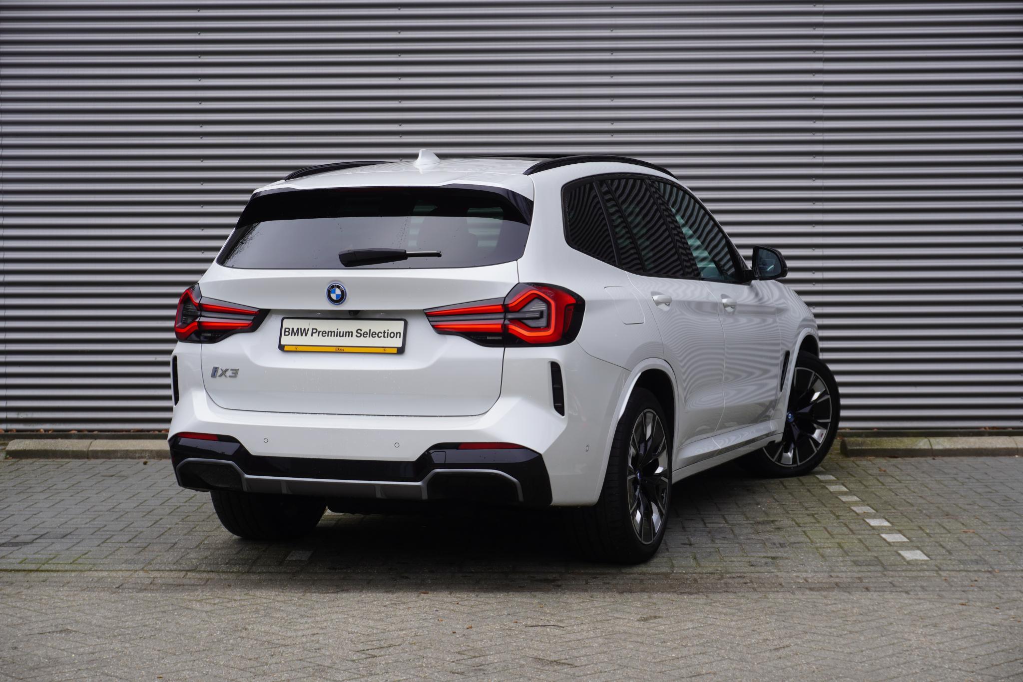 BMW iX3  - Afbeelding 2