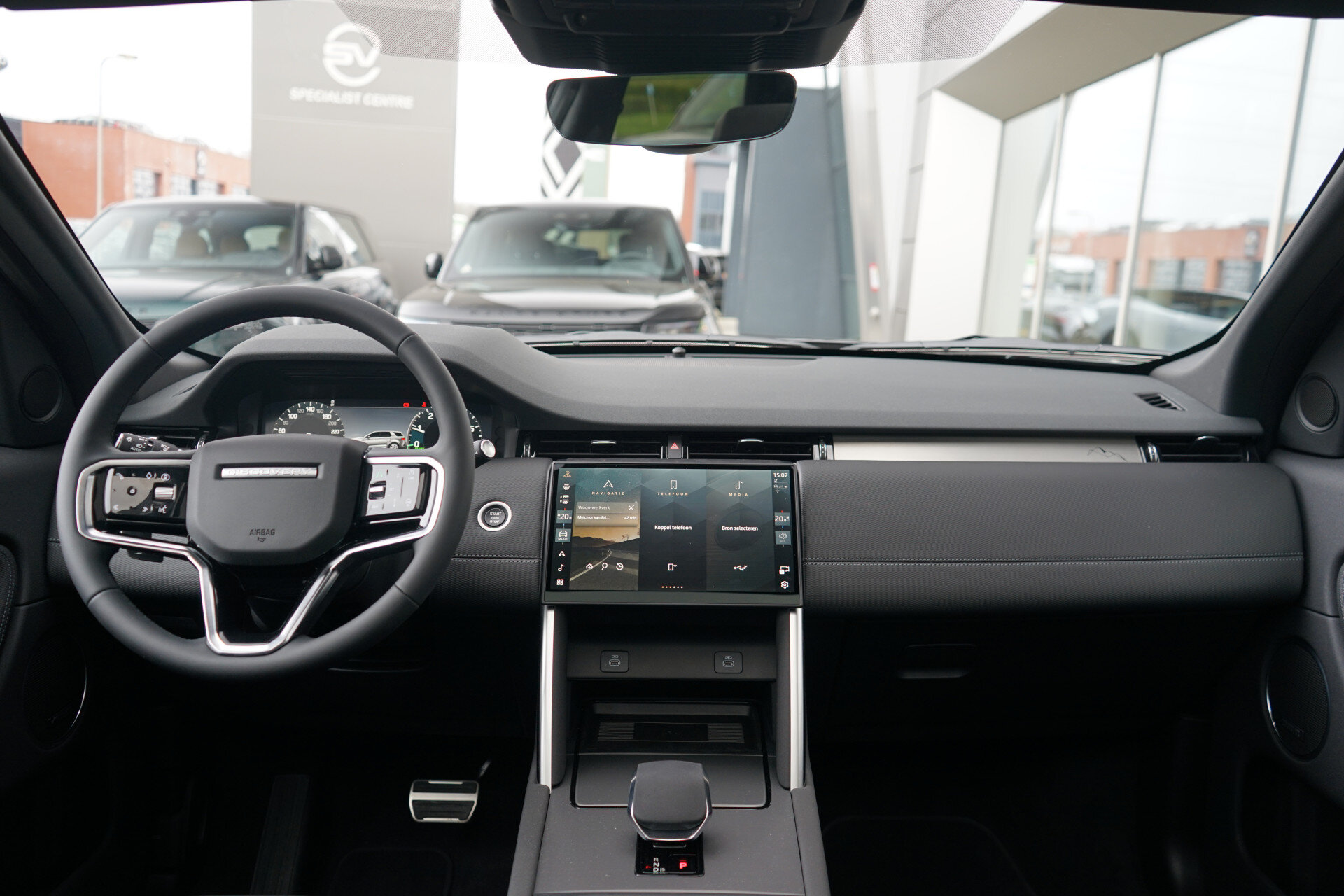 Land Rover Discovery Sport P270e PHEV Business Landmark Edition - Afbeelding 4