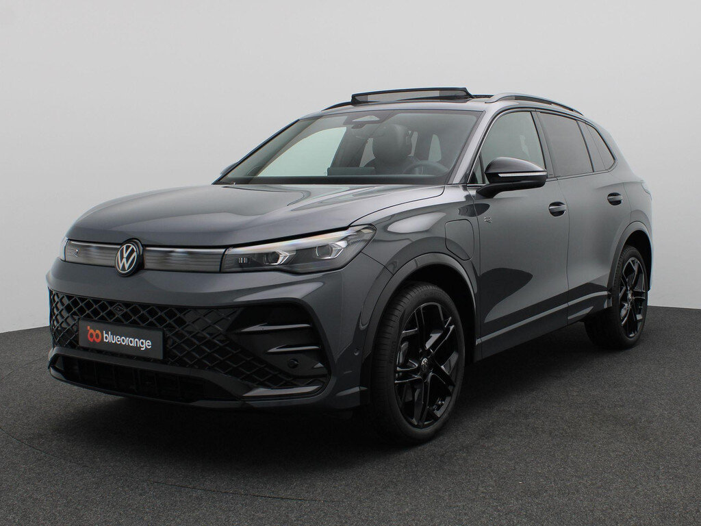 Volkswagen Tiguan 1.5 eHybrid R-Line Edition 272PK DSG Pano-Schuifdak, Black Style