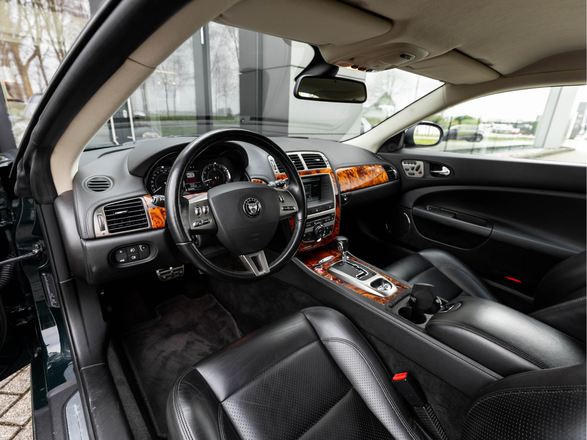 Jaguar XK 4.2 V8 Coupé - Afbeelding 3