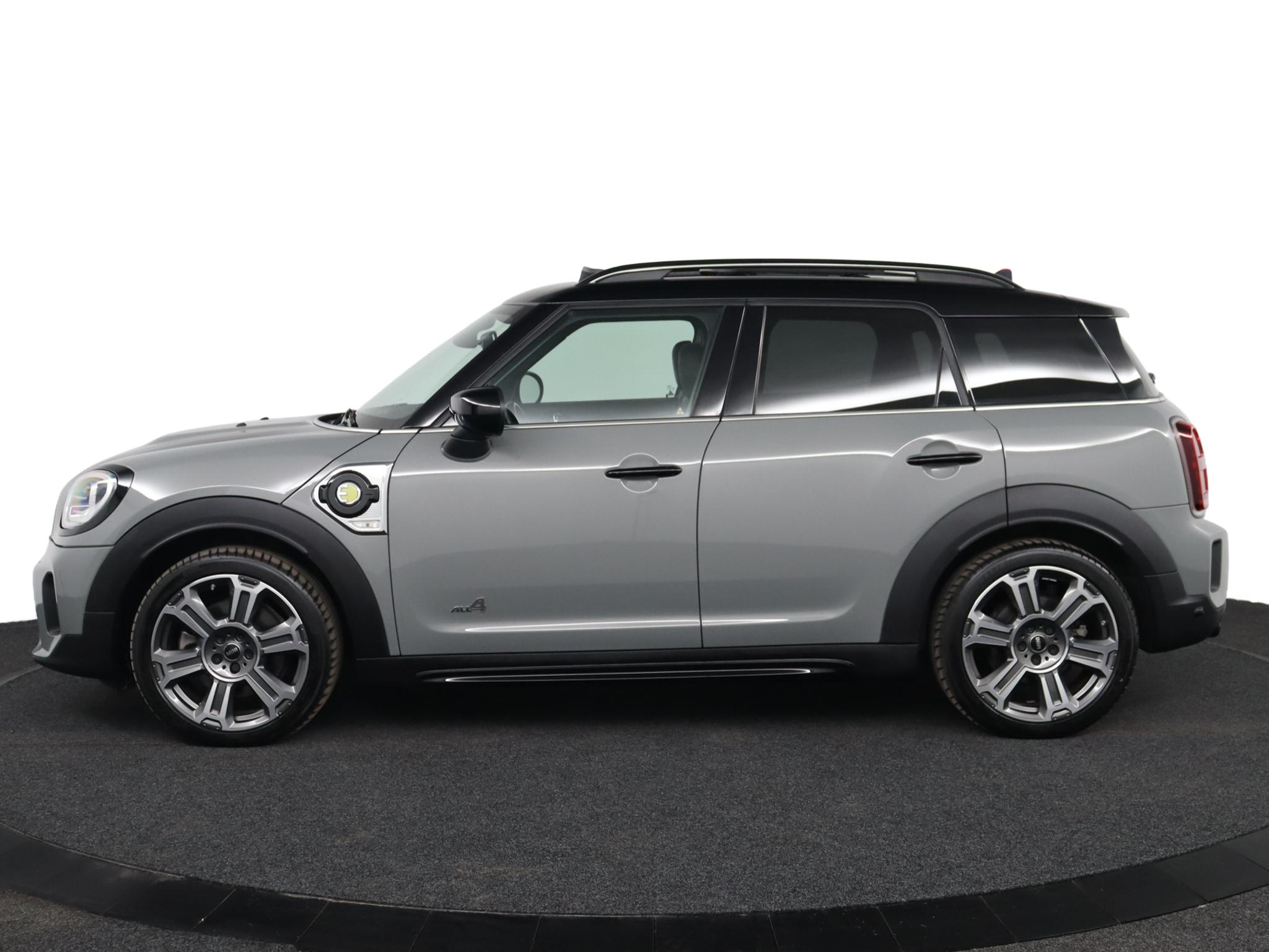MINI Countryman Cooper S E ALL4 Business Edition - Afbeelding 3