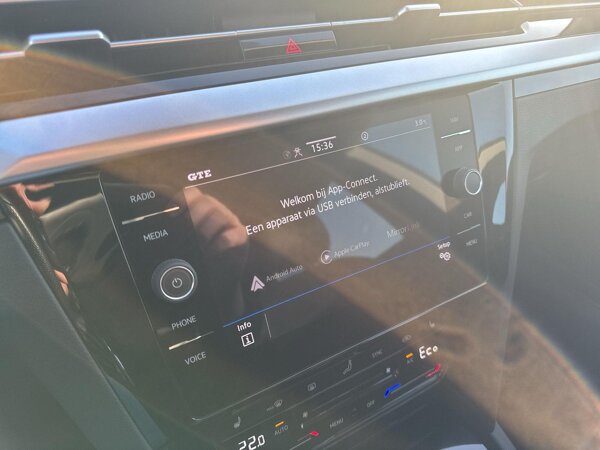 Apple Carplay/Android Auto