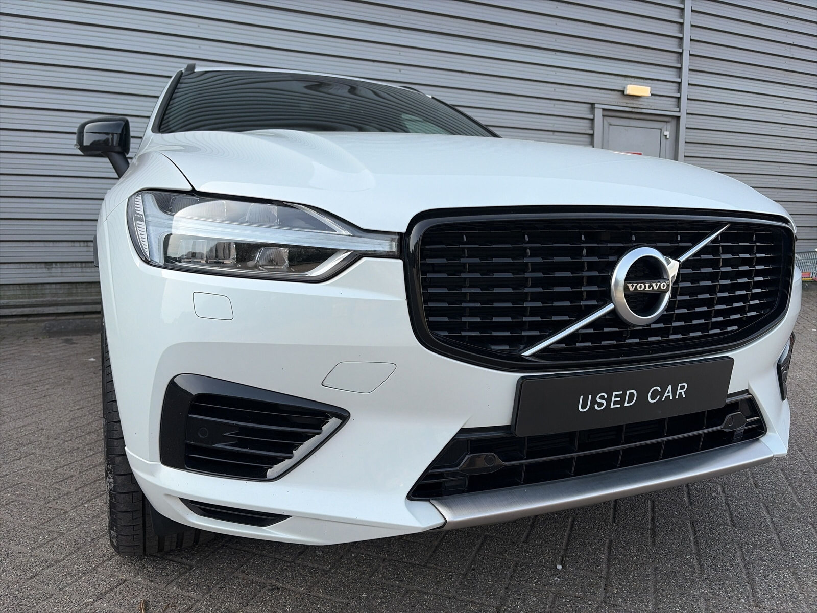 Volvo XC60 2.0 Recharge T6 AWD R-Design - Afbeelding 4