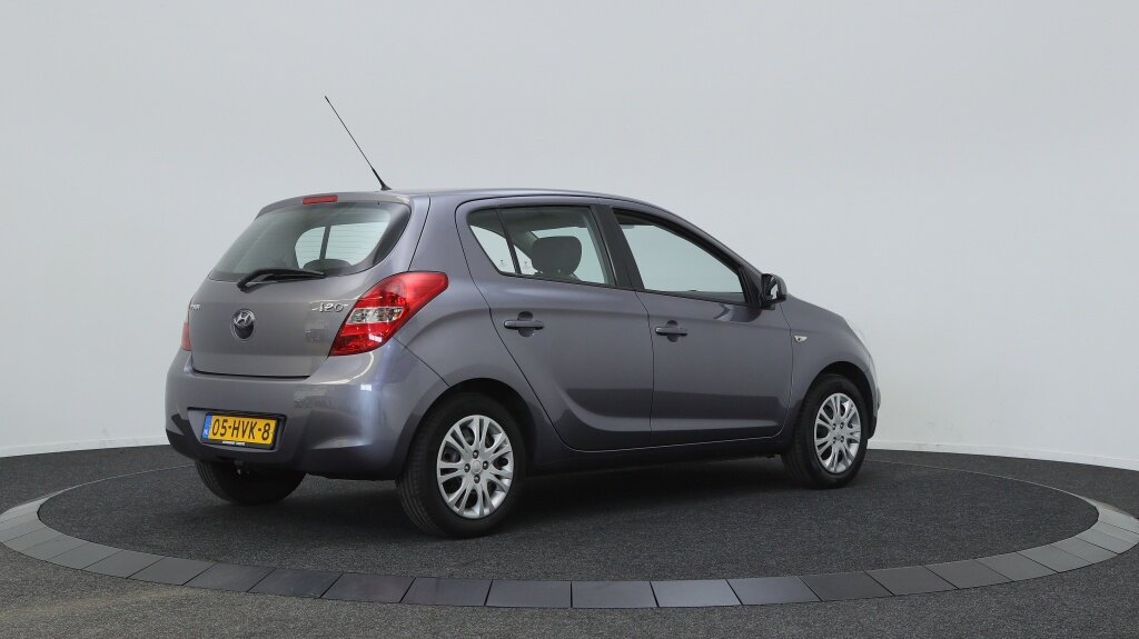 Hyundai i20 1.2i Dynamic | Airco | Elektrische ramen | - Afbeelding 2