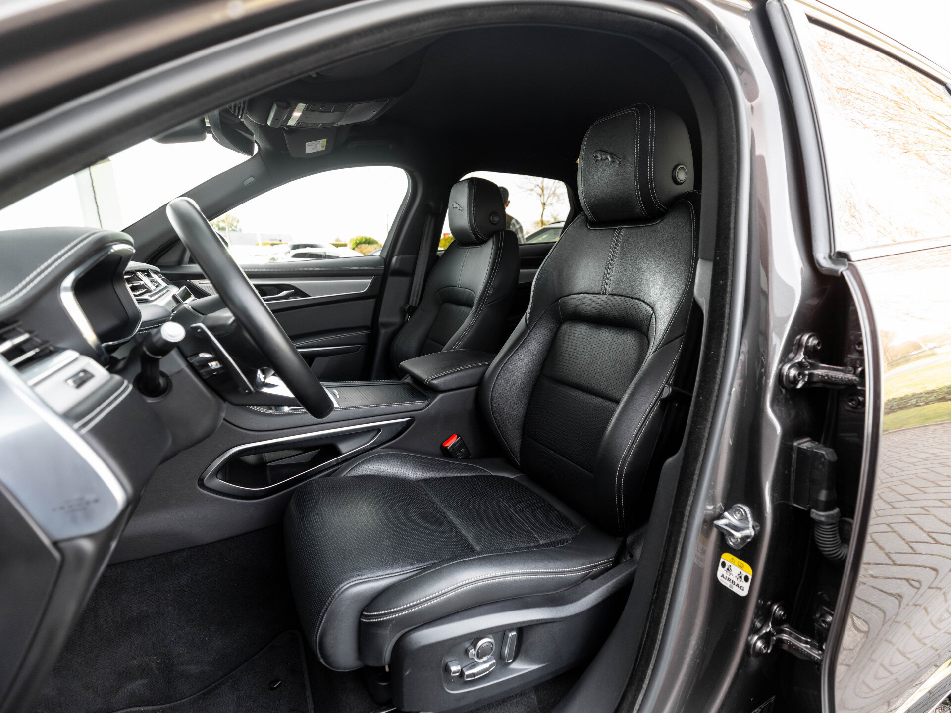 Jaguar F-PACE P400e PHEV R-Dynamic S - Afbeelding 4