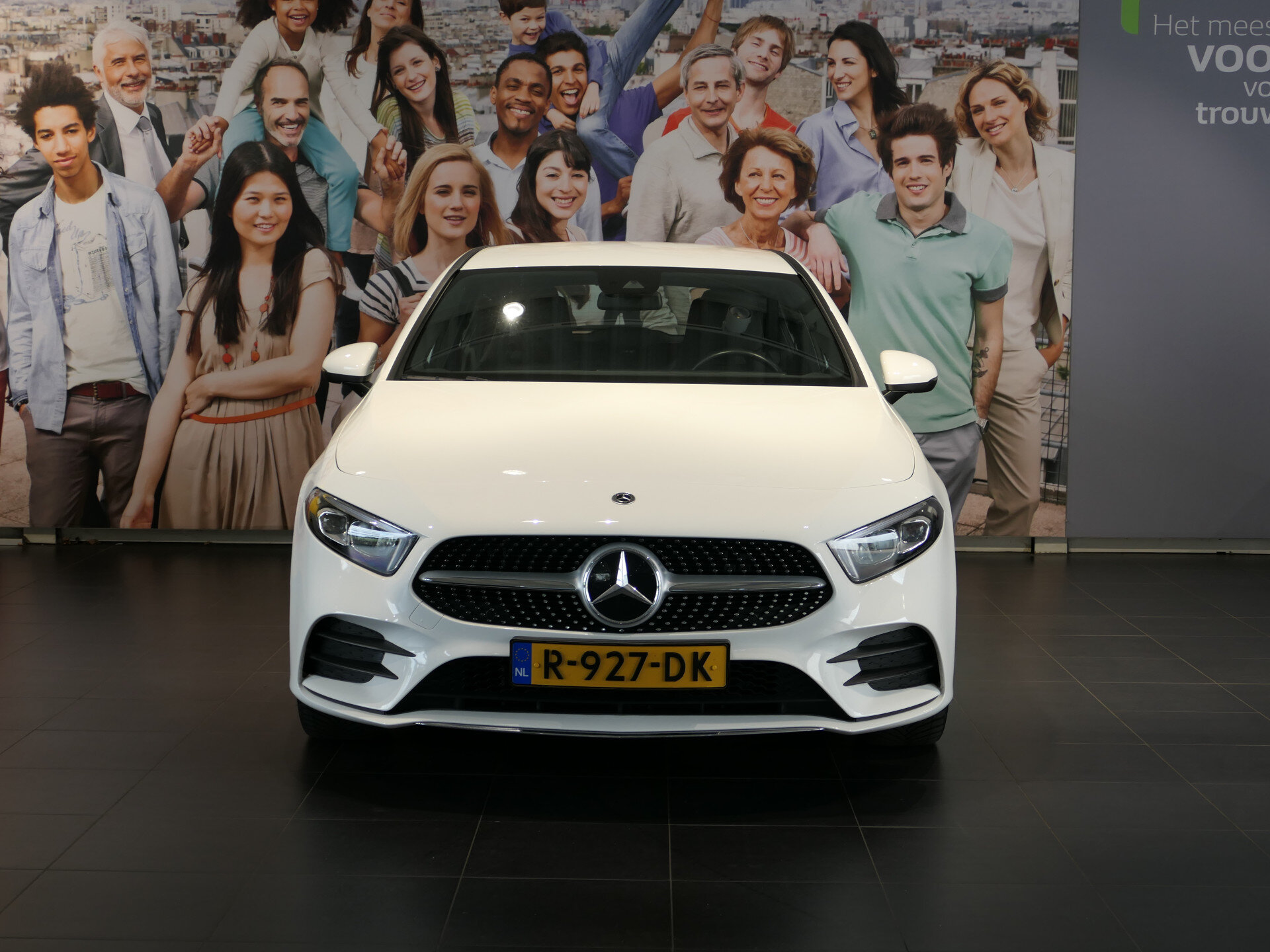 Mercedes-Benz A-Klasse 250 e AMG Line - Occasion Lease vanaf €519 p/m - - Afbeelding 2