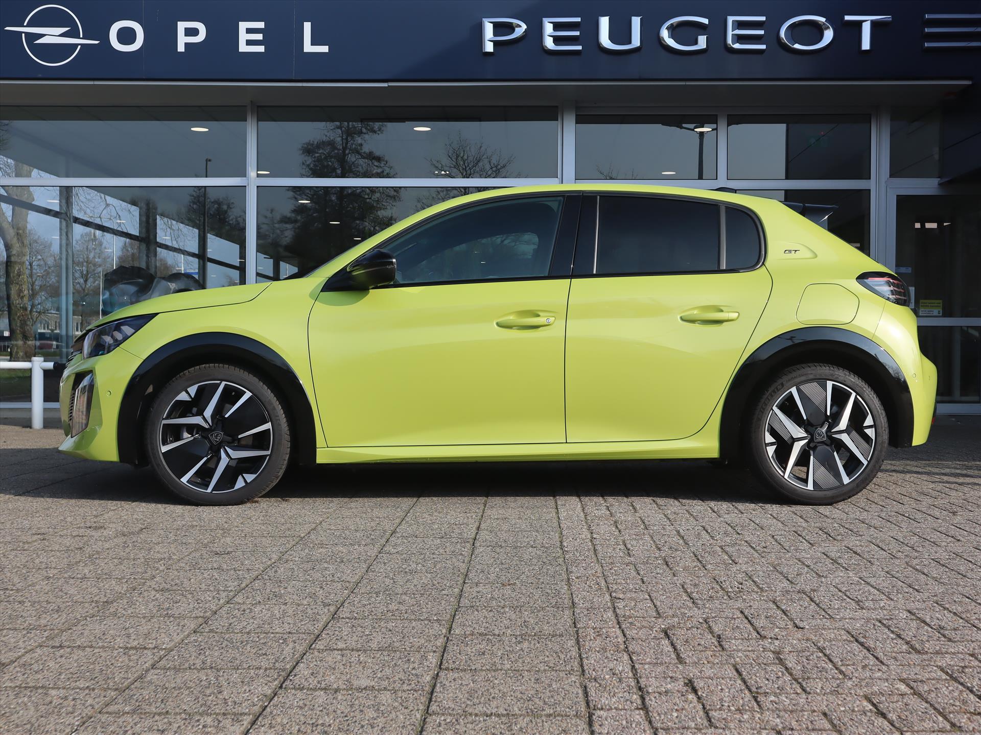 Peugeot 208 GT Hybrid 145pk e-DCS6 automaat, Rijklaarprijs, Camera voor en achter Adaptieve cruise control Panoramadak El. verstelbare stoel - Afbeelding 2