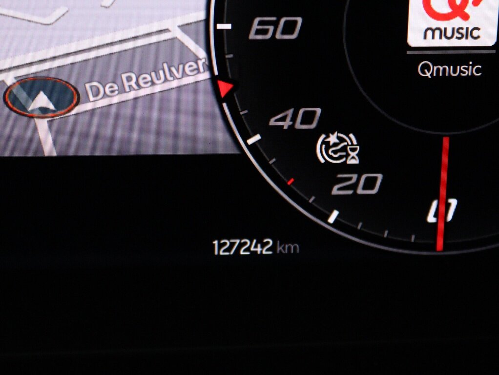 SEAT Leon Sportstourer 1.5 TSI FR Launch Edition | Navigatie | Sfeerverlichting | Cruis - Afbeelding 4